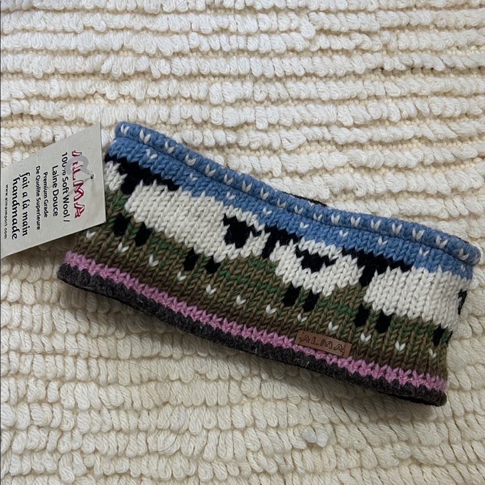 NWT Alma 100% wool headband
